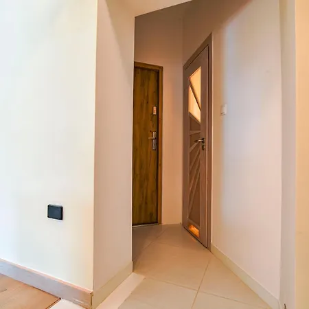 Citystay Srodmiescie Z Sauna Apartment