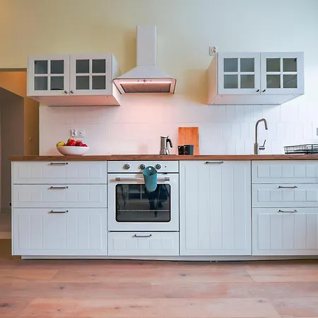 Citystay Srodmiescie Z Sauna * 格丁尼亚