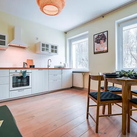 Apartment Citystay Srodmiescie Z Sauna